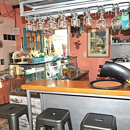 Aparthotel Cavo Perlevos Otziás