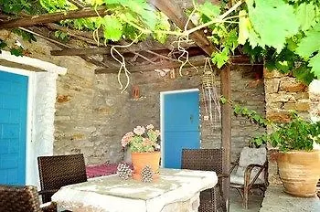 Cavo Perlevos 3*