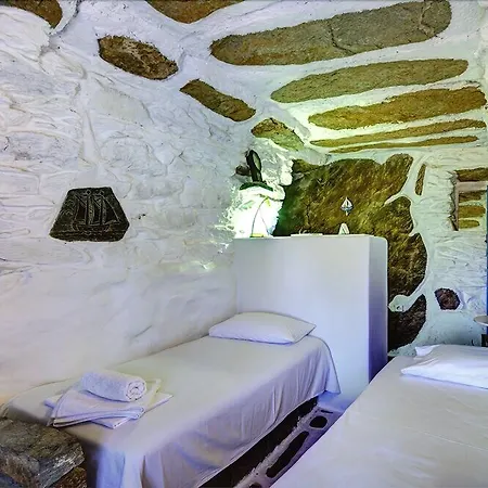 Cavo Perlevos Apart-hotel Otziás